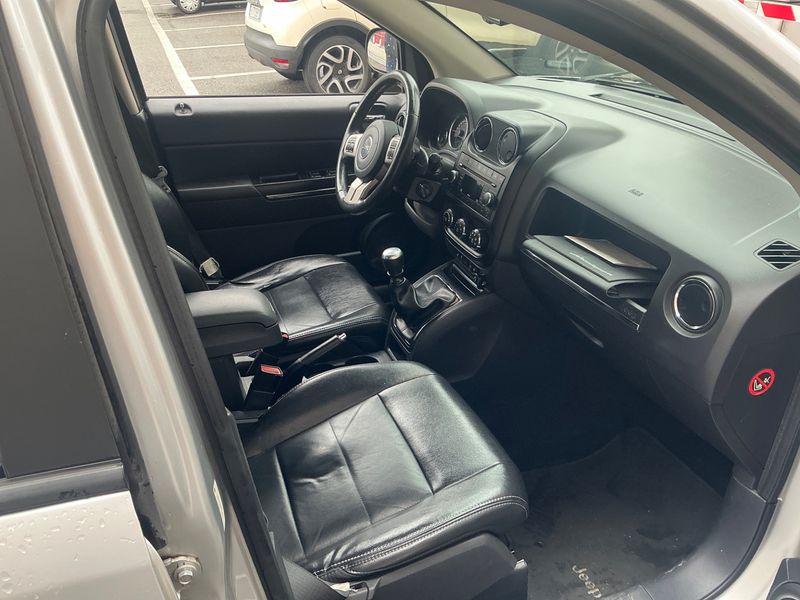 Jeep Compass 2.2 CRD Limited 4x4 2011 – снимка 3