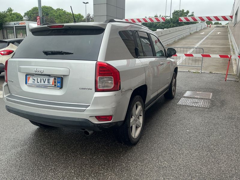 Jeep Compass 2.2 CRD Limited 4x4 2011 – снимка 2