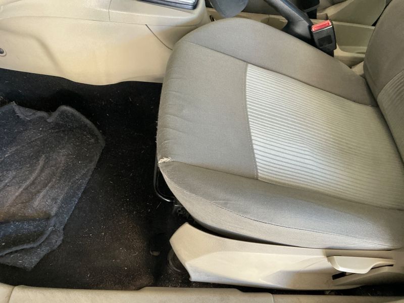 Ford Fiesta 1.4 Trend 2010 – снимка 26
