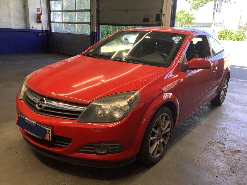 Opel Astra GTC 1.8 Sport 2007 – снимка 1