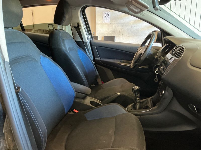 Fiat Bravo 1.6 JTDM Multijet Emotion 2011 – снимка 3