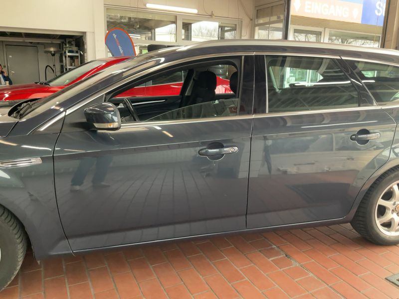 Ford Mondeo 2.2 TDCi Titanium X 2013 – снимка 4