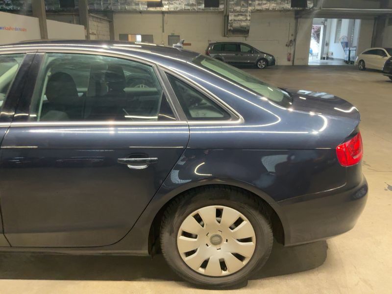 Audi A4 2.0 TDI Ambition 2011 – снимка на щета