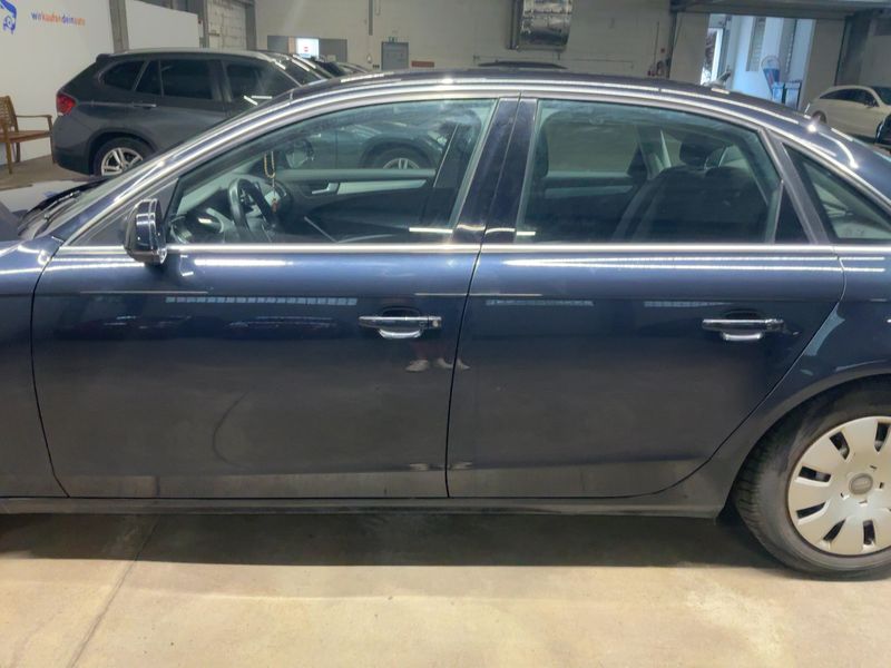 Audi A4 2.0 TDI Ambition 2011 – снимка на щета