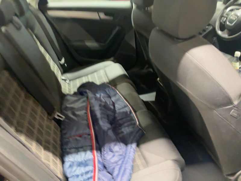 Audi A4 2.0 TDI Ambition 2011 – снимка 14
