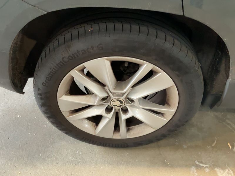 Skoda Karoq 1.6 TDI Ambition 2019 – снимка 9