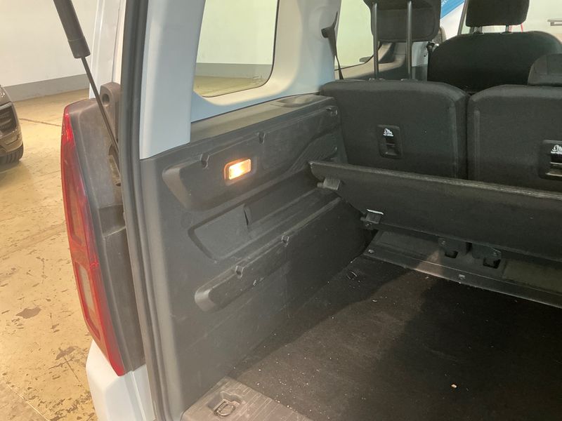 Opel Combo Life 1.5 CDTI Edition 2022 – снимка 26