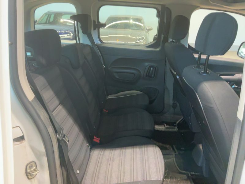 Opel Combo Life 1.5 CDTI Edition 2022 – снимка 19