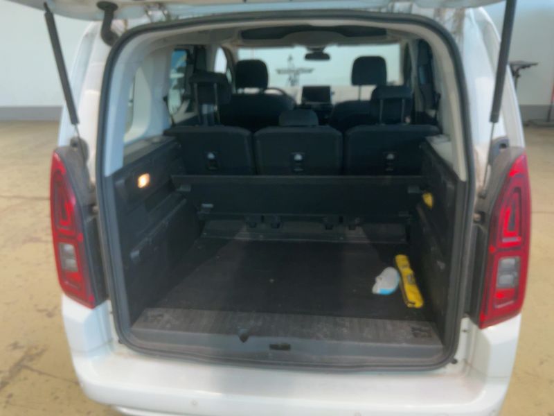 Opel Combo Life 1.5 CDTI Edition 2022 – снимка 15