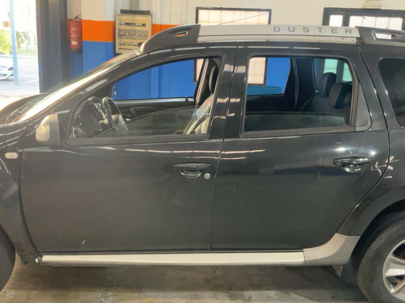 Dacia Duster 1.5 dCi Laureate 4x2 2014 – снимка 4