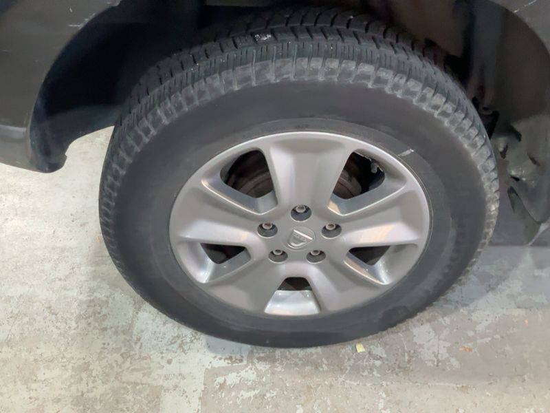 Dacia Duster 1.5 dCi Laureate 4x2 2014 – снимка 9