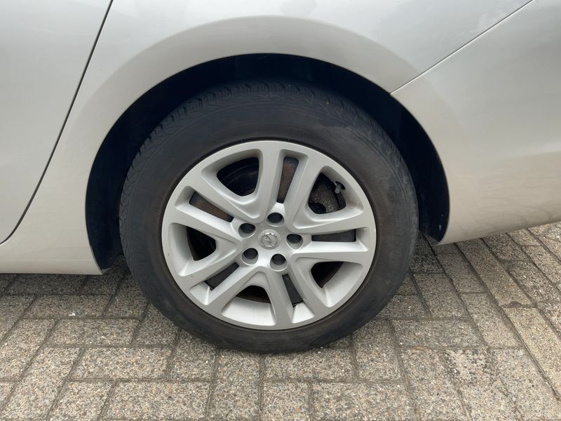 Opel Astra 1.2 Turbo Edition Start/Stop 2020 – снимка 5