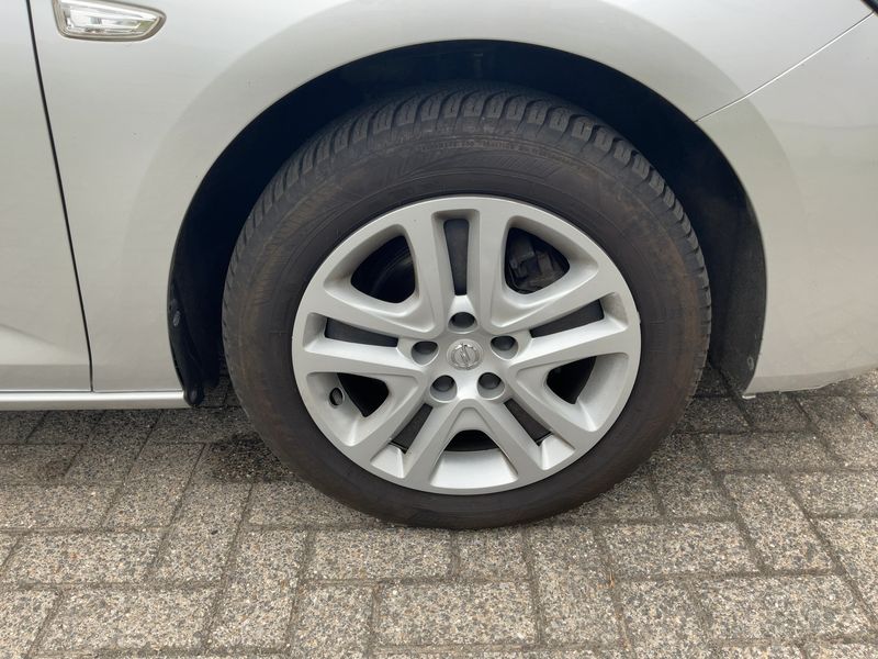 Opel Astra 1.2 Turbo Edition Start/Stop 2020 – снимка 11