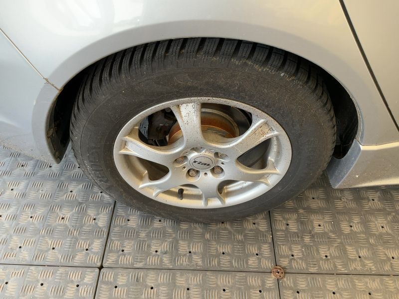 Mitsubishi Lancer 1.8 DOHC Intense 2009 – снимка 9