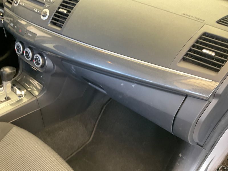 Mitsubishi Lancer 1.8 DOHC Intense 2009 – снимка 37