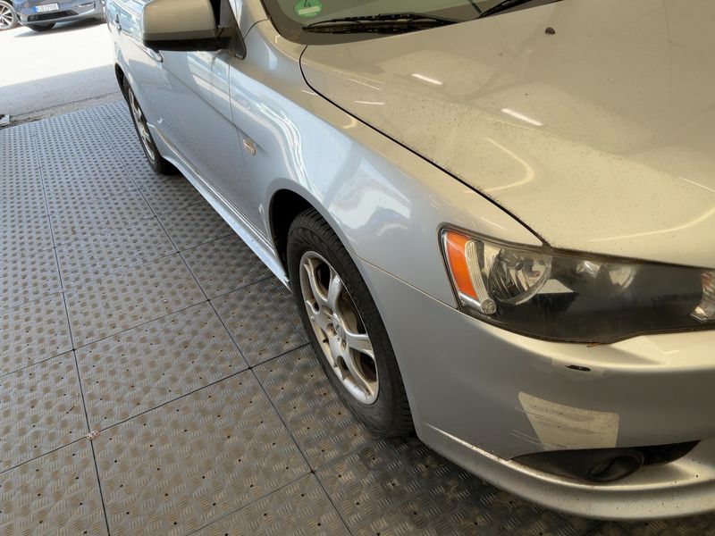 Mitsubishi Lancer 1.8 DOHC Intense 2009 – снимка 12
