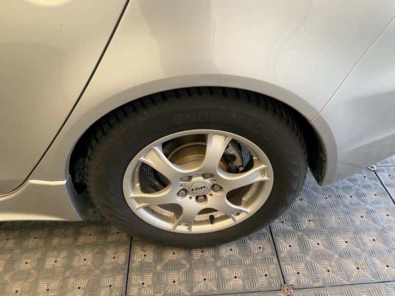 Mitsubishi Lancer 1.8 DOHC Intense 2009 – снимка 5