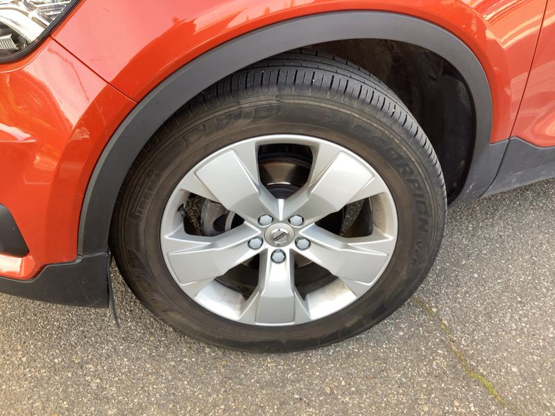 Volvo XC40 2.0 D3 Business Plus 2WD 2020 – снимка 3