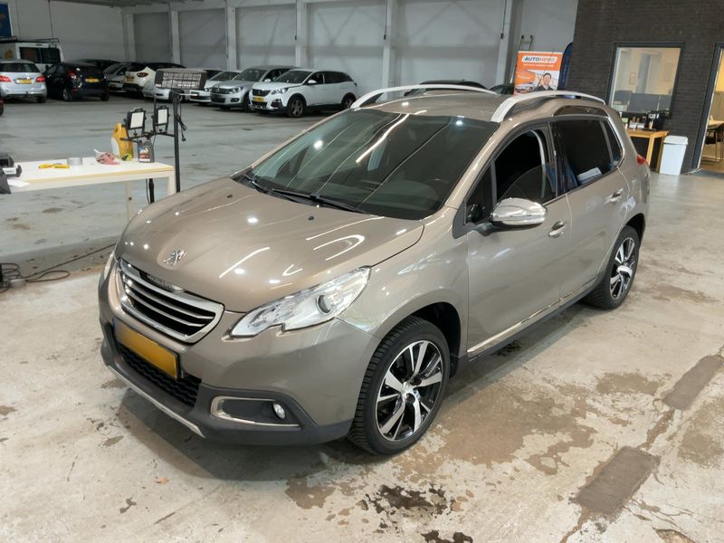 Peugeot 2008 1.2 PureTech Active 2016 – снимка 1