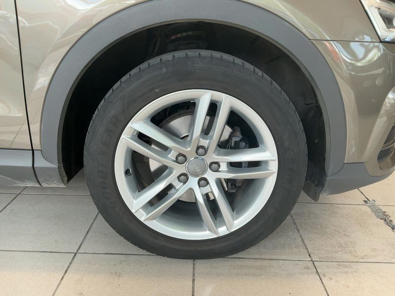 Audi Q3 1.4 TFSI ACT 2015 – снимка 11