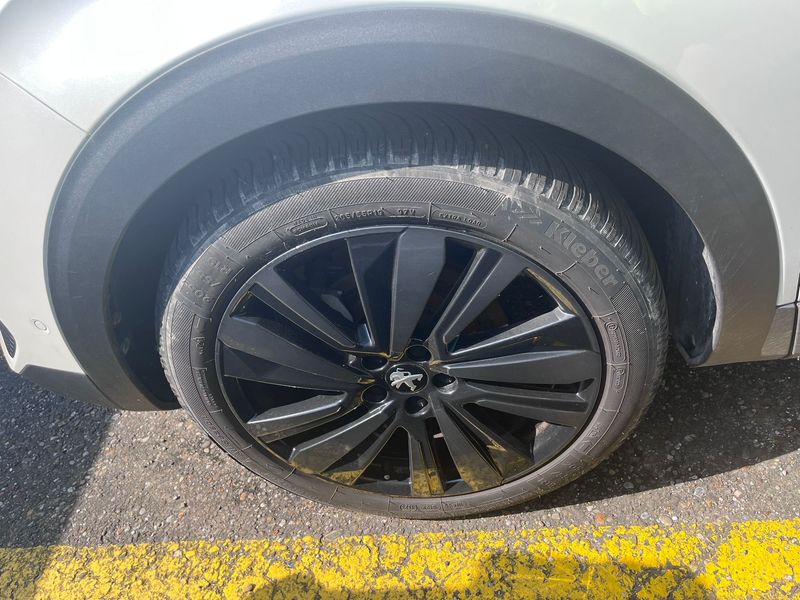 Peugeot 3008 1.2 PureTech GT Pack 2023 – снимка 3