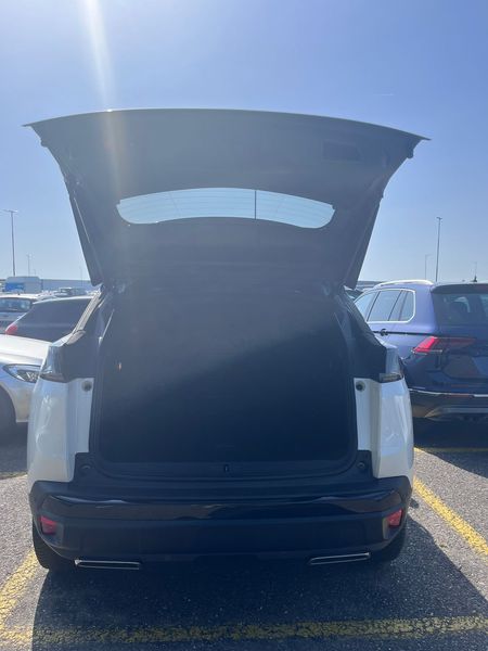 Peugeot 3008 1.2 PureTech GT Pack 2023 – снимка 15