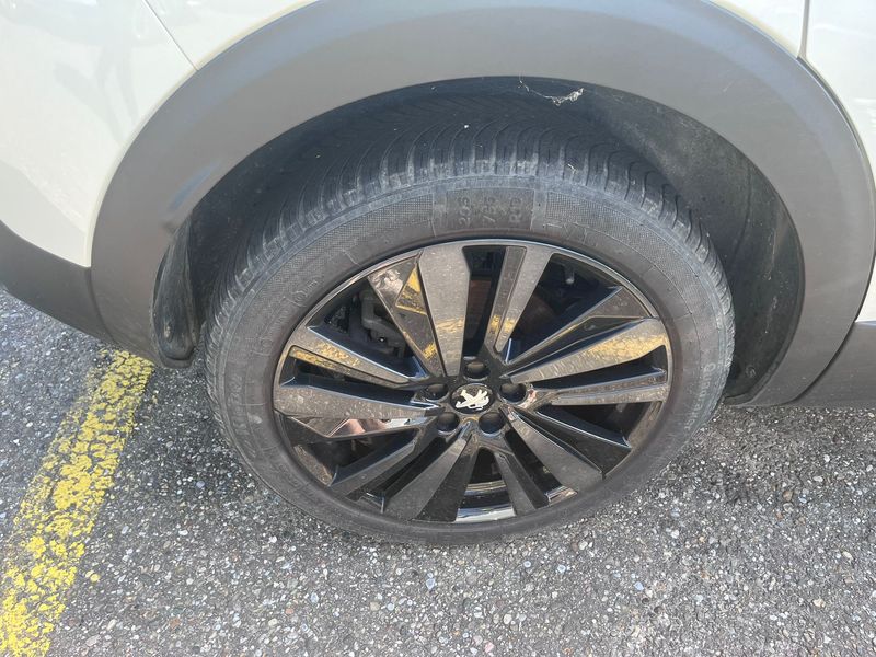 Peugeot 3008 1.2 PureTech GT Pack 2023 – снимка 9