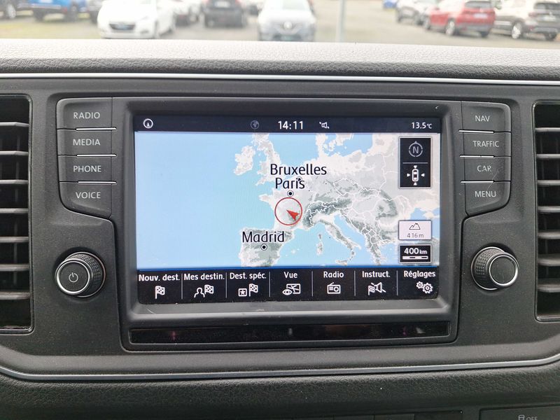 Volkswagen Crafter 2.0 TDI Kasten 30 Trendline mittellang Hochdach FWD 2019 – снимка 13