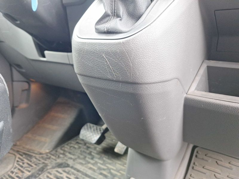 Volkswagen Crafter 2.0 TDI Kasten 30 Trendline mittellang Hochdach FWD 2019 – снимка 46