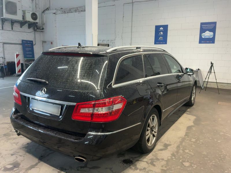 Mercedes-Benz E-Klasse E 350 CGI T BlueEfficiency Elegance 2010 – снимка 8