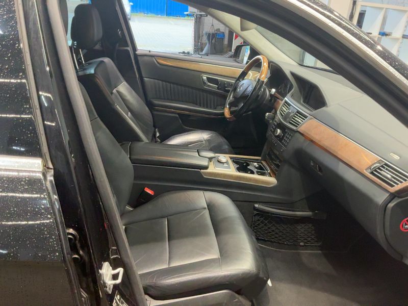 Mercedes-Benz E-Klasse E 350 CGI T BlueEfficiency Elegance 2010 – снимка 16