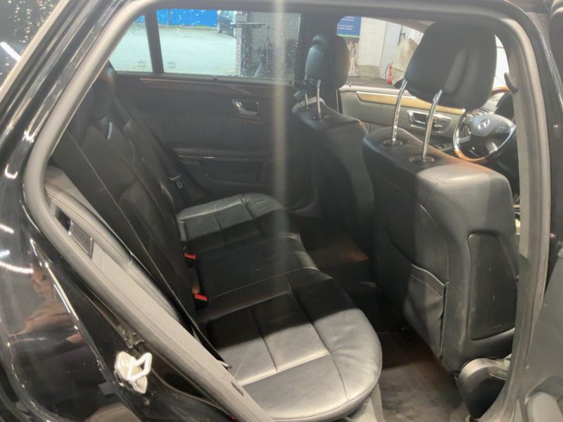 Mercedes-Benz E-Klasse E 350 CGI T BlueEfficiency Elegance 2010 – снимка 19