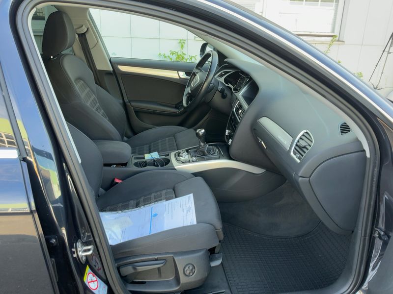 Audi A4 2.0 TDI quattro Ambition 2014 – снимка 11
