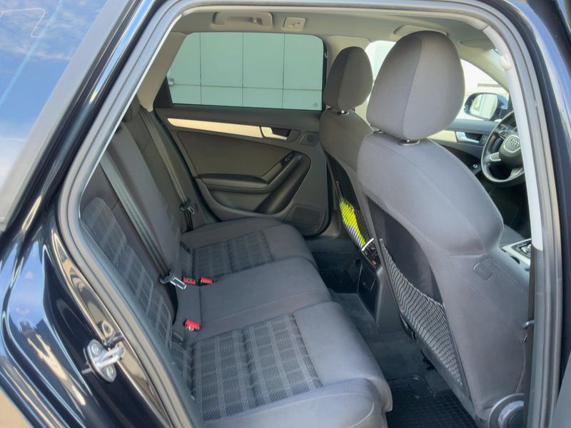 Audi A4 2.0 TDI quattro Ambition 2014 – снимка 14