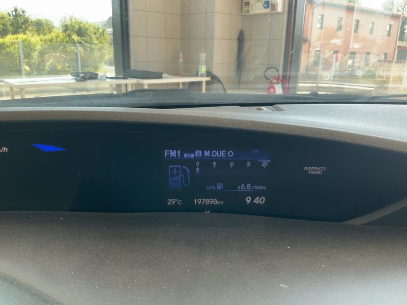Honda Civic 1.4 Comfort 2012 – снимка 4