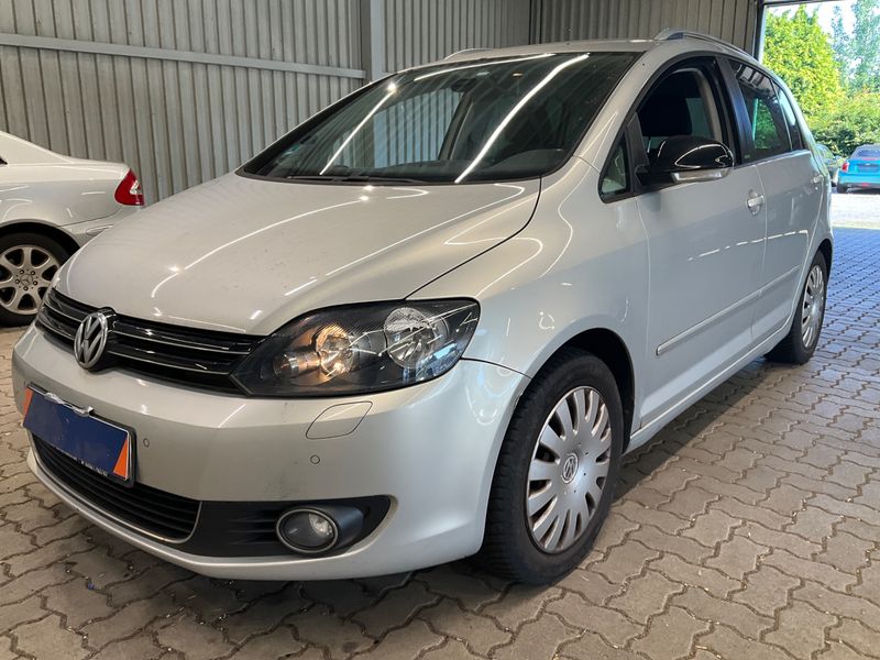 Volkswagen Golf VI Plus 1.2 TSI Style BlueMotion Tech 2011 – снимка 1