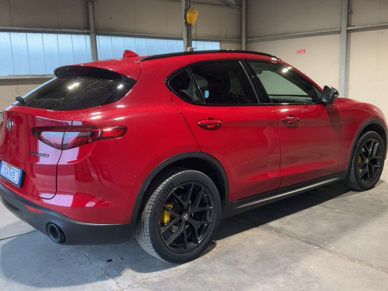 Alfa Romeo Stelvio 2.2 JTDM B-Tech Q4 2019 – снимка 8