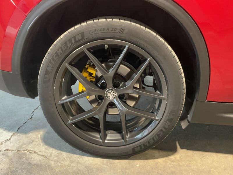 Alfa Romeo Stelvio 2.2 JTDM B-Tech Q4 2019 – снимка 9