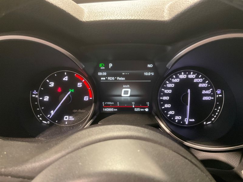 Alfa Romeo Stelvio 2.2 JTDM B-Tech Q4 2019 – снимка 18