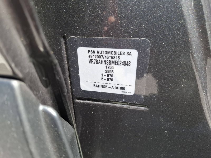 Citroen C4 1.2 PureTech Feel Pack 2021 – снимка 18