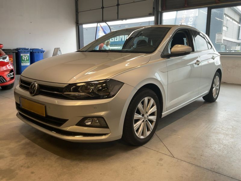 Volkswagen Polo 1.0 TSI Highline 2020 – снимка 1