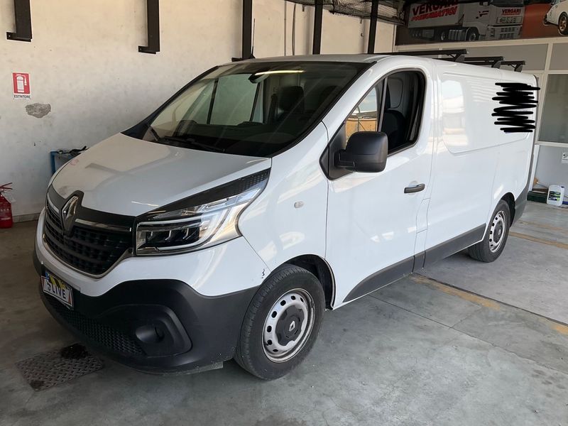 Renault Trafic 2.0 dCi L1H1 2,8t Komfort 2020 – снимка 1