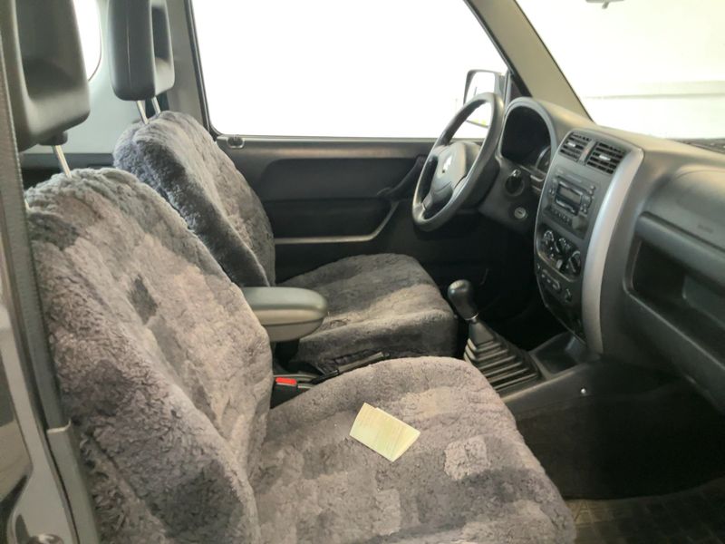 Suzuki Jimny 1.3 Style 2009 – снимка 17