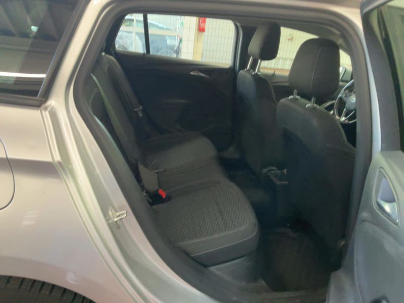 Opel Astra 1.6 CDTI DPF Edition Start/Stop 2019 – снимка 19