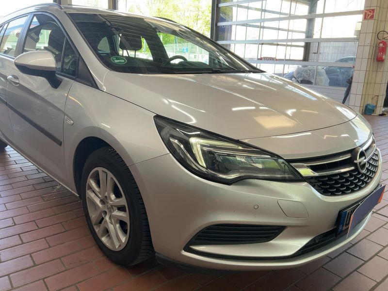 Opel Astra 1.6 CDTI DPF Edition Start/Stop 2019 – снимка 12