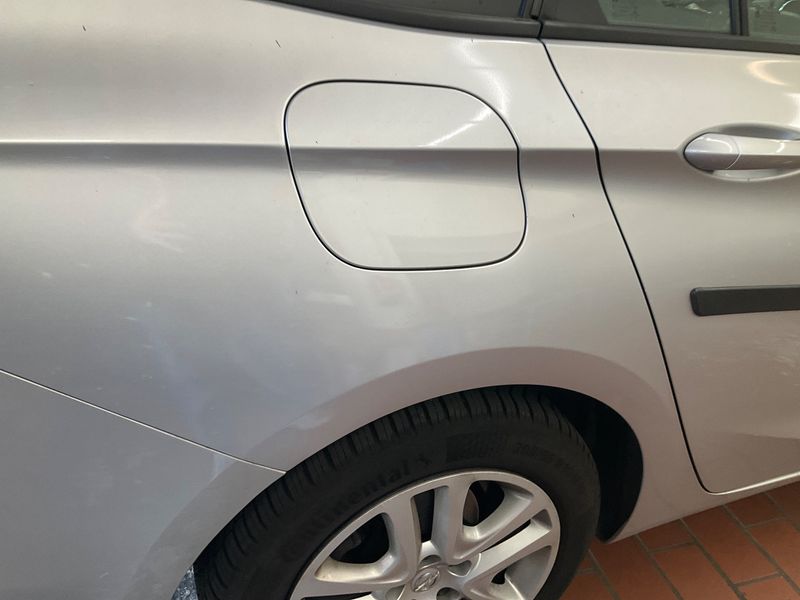 Opel Astra 1.6 CDTI DPF Edition Start/Stop 2019 – снимка 21