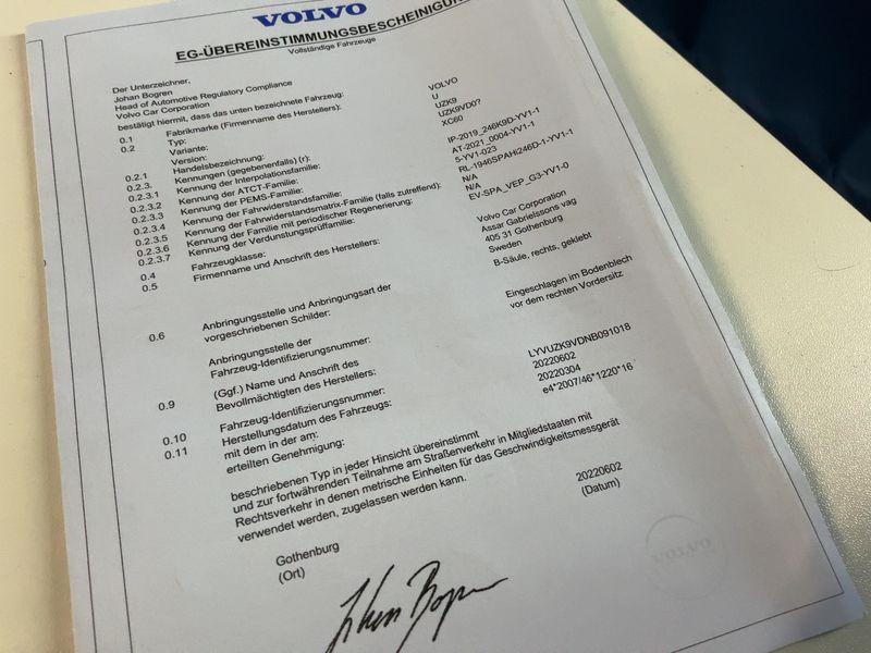 Volvo XC60 2.0 B4 Mild-Hybrid Plus Bright 2WD 2022 – снимка 22