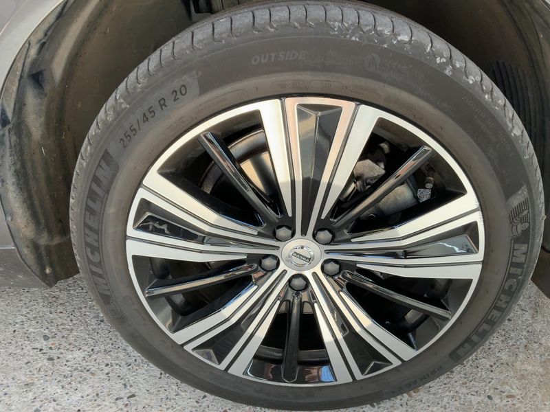 Volvo XC60 2.0 B4 Mild-Hybrid Plus Bright 2WD 2022 – снимка 11