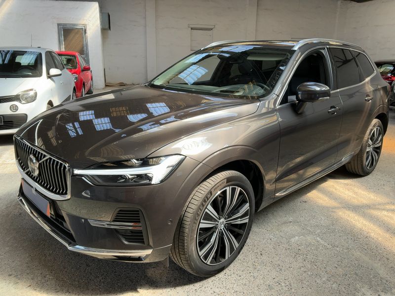 Volvo XC60 2.0 B4 Mild-Hybrid Plus Bright 2WD 2022 – снимка 1