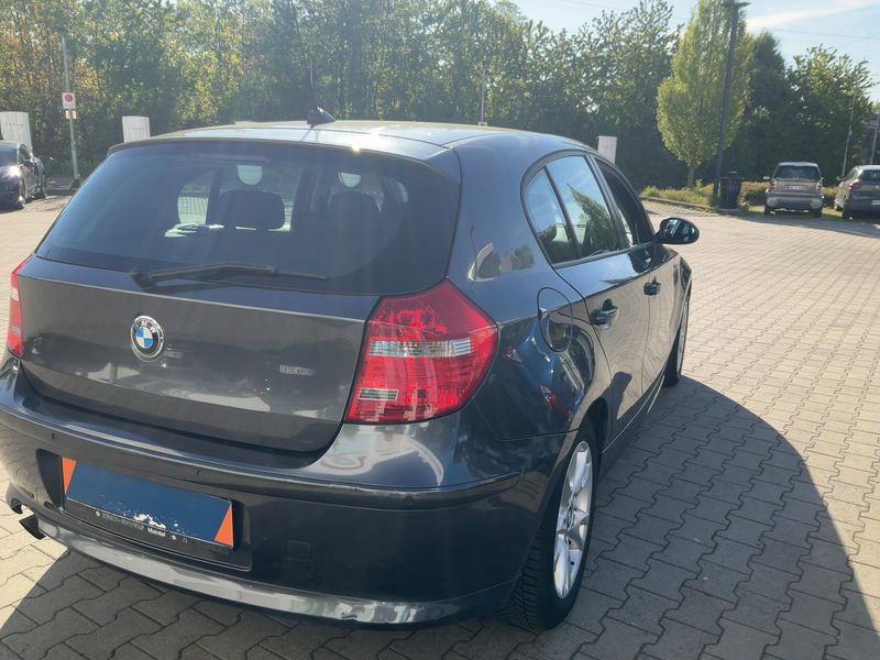 BMW 1er 118i 2007 – снимка 8